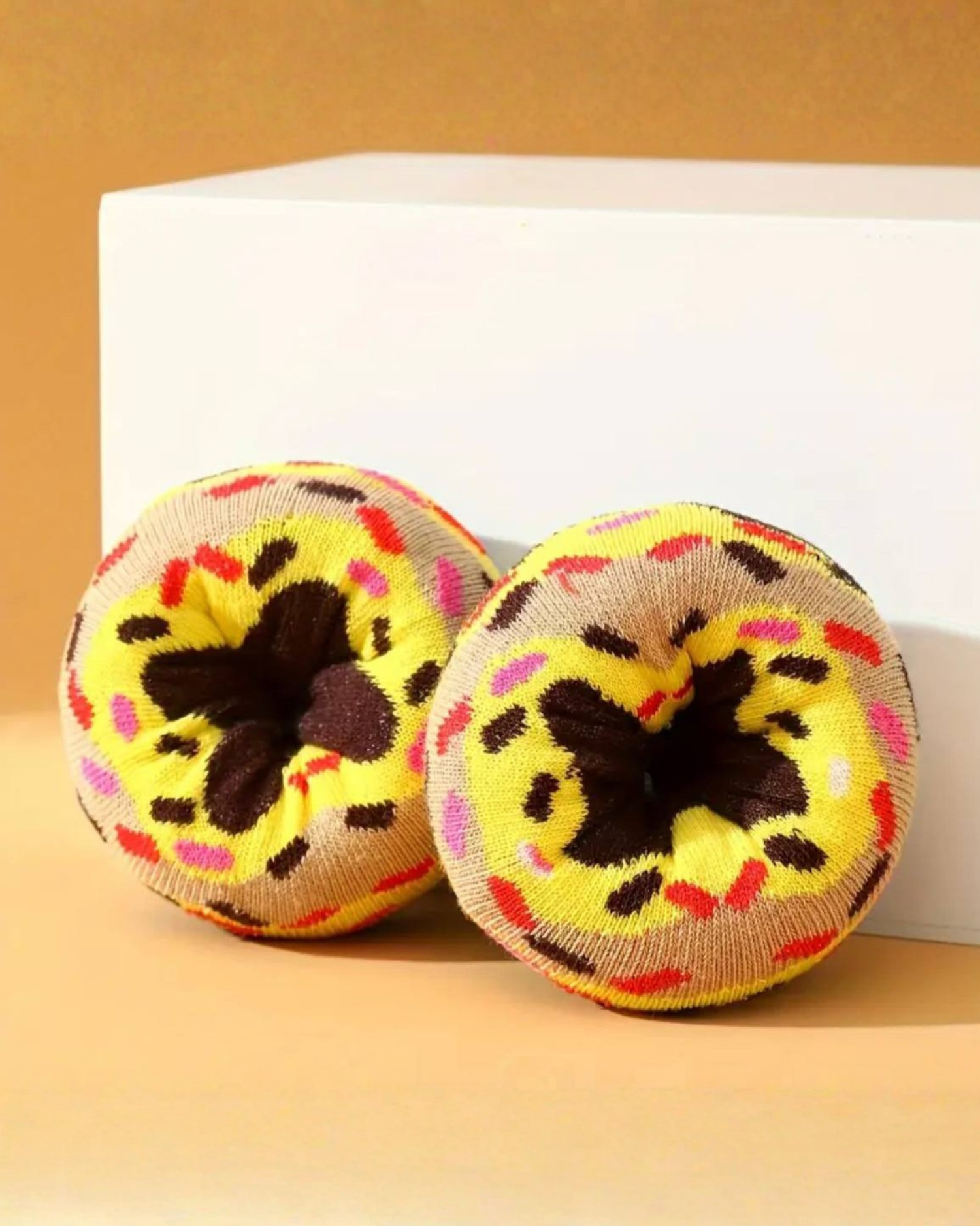 
Unisex Mid-Calf Socks – Novelty Doughnut Pattern