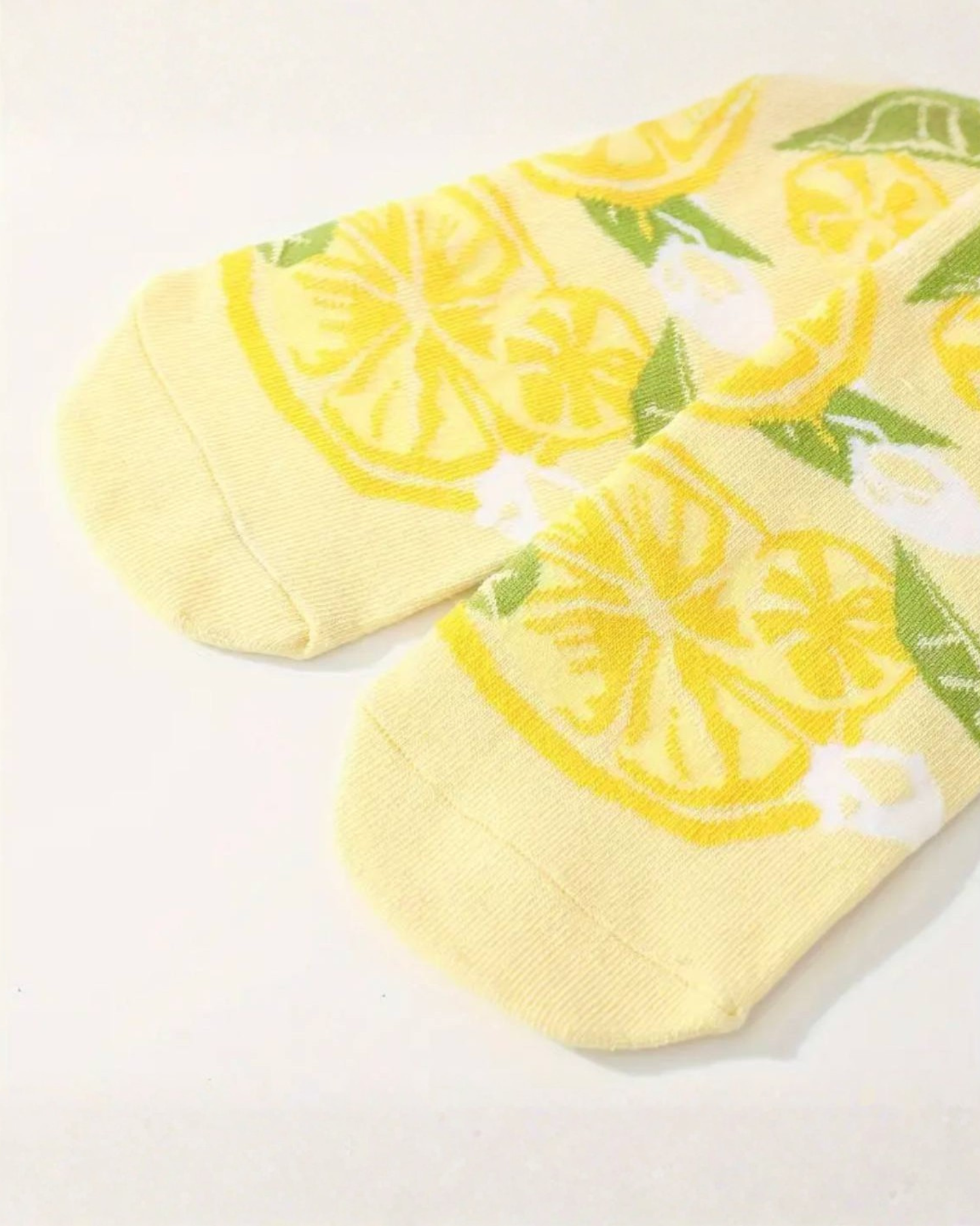
Novelty Lemon Print Mid Tube Socks with Can – Fashionable Street Style